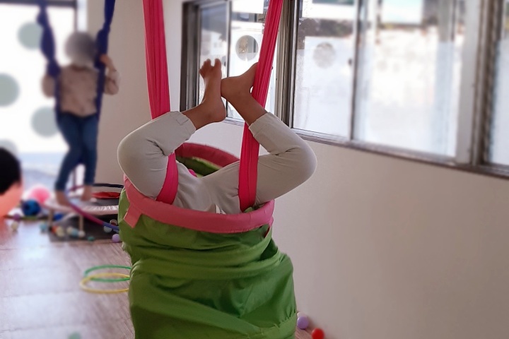 逆さまトンネル