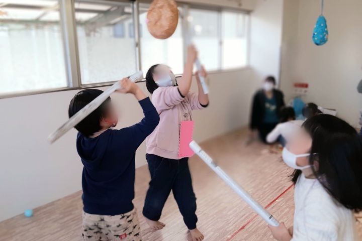 クリスマス会～ピニャータとケーキデコレーション～