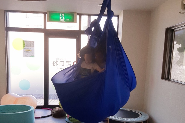 きのね　ぐるぐるハンモック