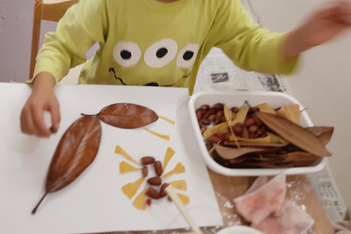 きのね　ironoha　木の実・落ち葉アート