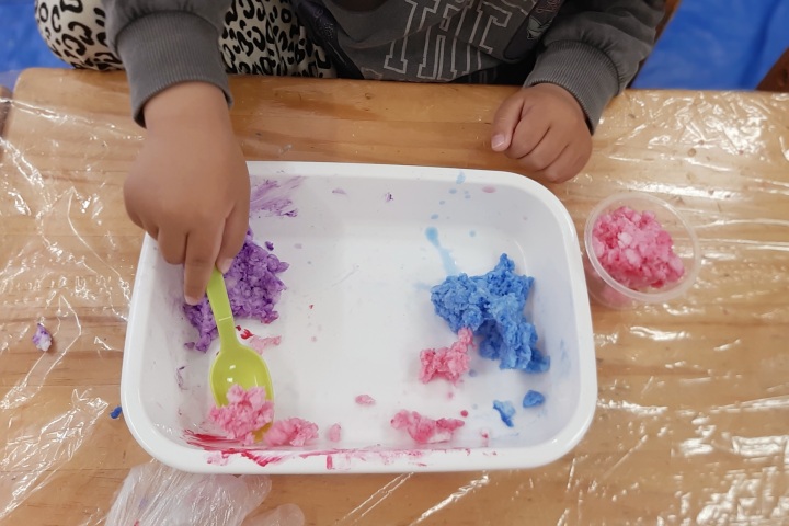 きのね  パルプ粘土あそび