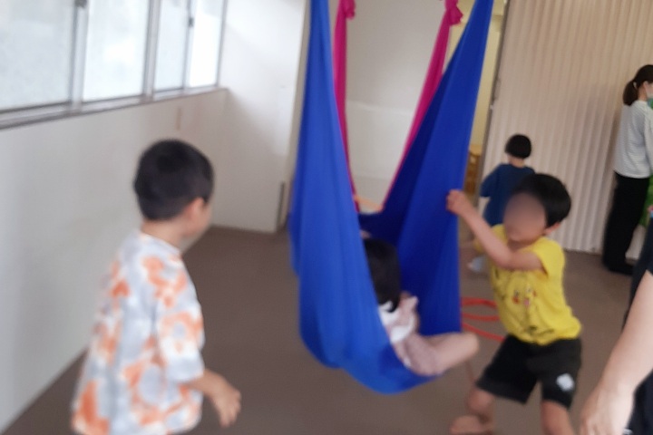 みんなでハンモック