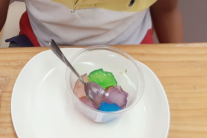 カラフルわらびもち